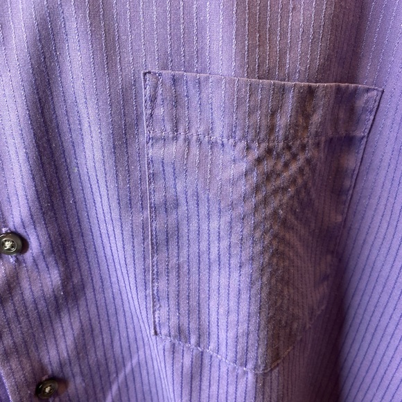 Van Heusen Shirt Mens 17 1/2 34/35 Satin Stripe Button Up Purple Long Sleeve EUC - Picture 4 of 7